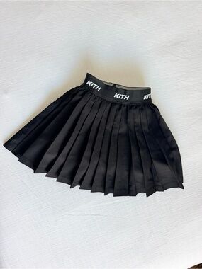 KITH kids tennis skirt / skort black pleated polyamide size XS 4-5